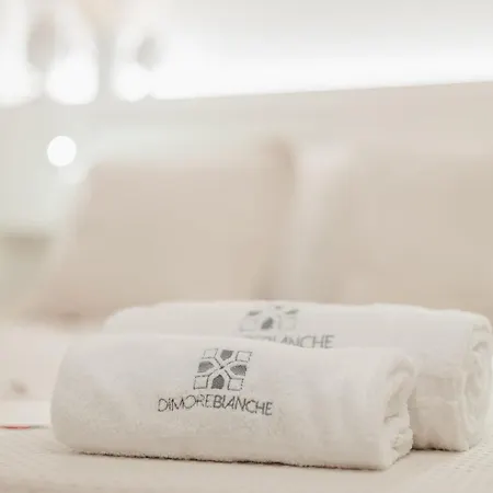 Dimore Bianche, Santa Lucia 17 Apartment *