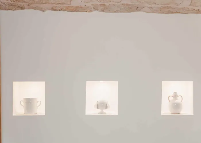 Dimore Bianche, Santa Lucia 17